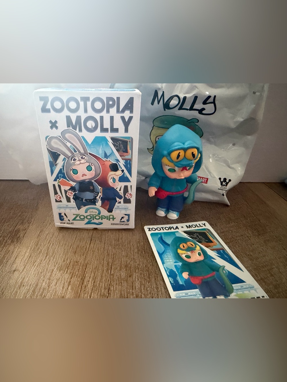 Zootopia x Molly Blue Vinyl Figure - Gary (Molly Snake)